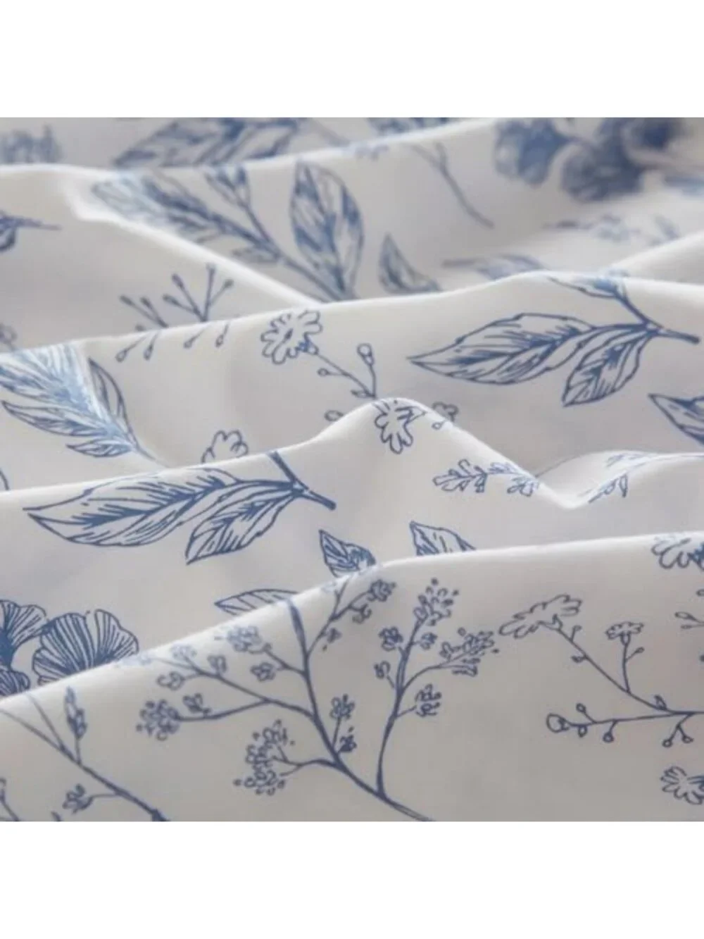 Blue Floral Full Comforter Set - Soft Microfiber Bedding, Vintage Garden Boho
